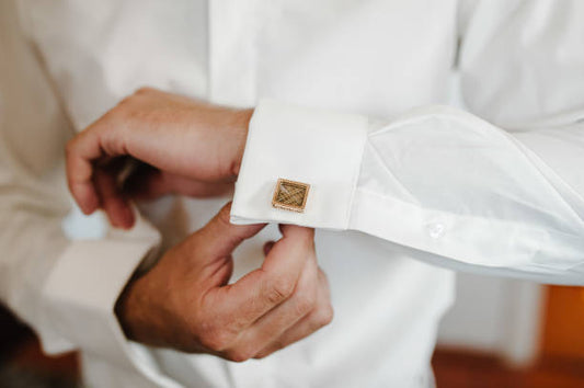 The Art of Men’s Accessories: How Cufflinks & Jewelry Elevate Your Style